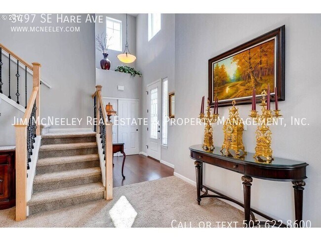 Building Photo - 3497 SE Hare Ave