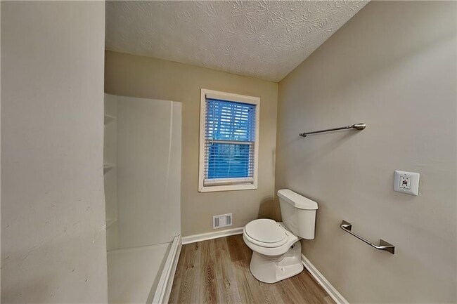 Building Photo - 4798 Southern Ct NW