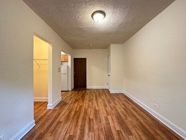 Building Photo - 1742 N Humboldt Blvd