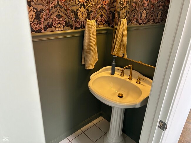 Building Photo - 1430 N New Jersey St