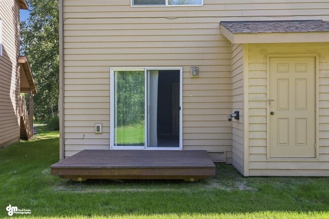 Building Photo - 4116 E Country Fair Dr