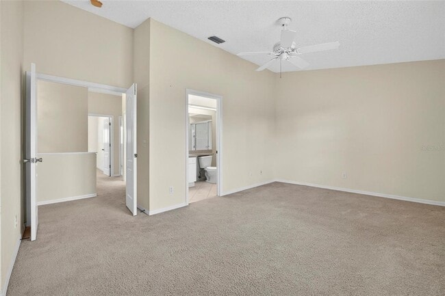 Building Photo - 245 Hemingway Dr