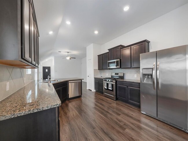 Building Photo - 25554 Pitchfork Ranch Pl