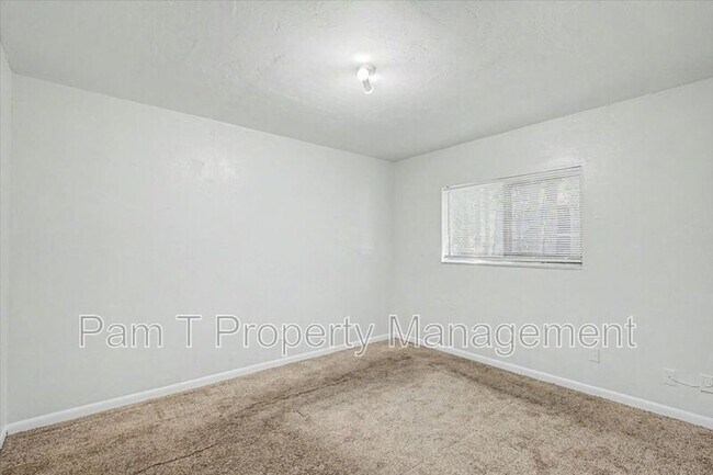 Building Photo - 12510 White Bluff Rd