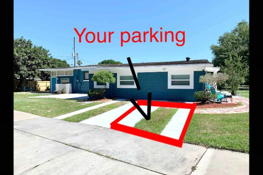 Building Photo - 1229 Berwyn Rd