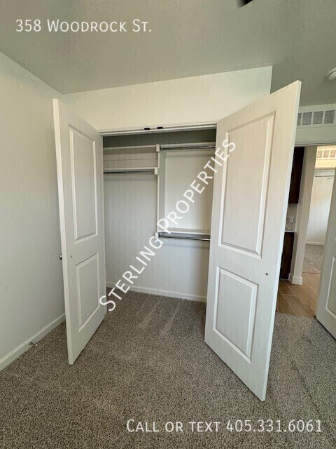 Building Photo - 358 Woodrock St