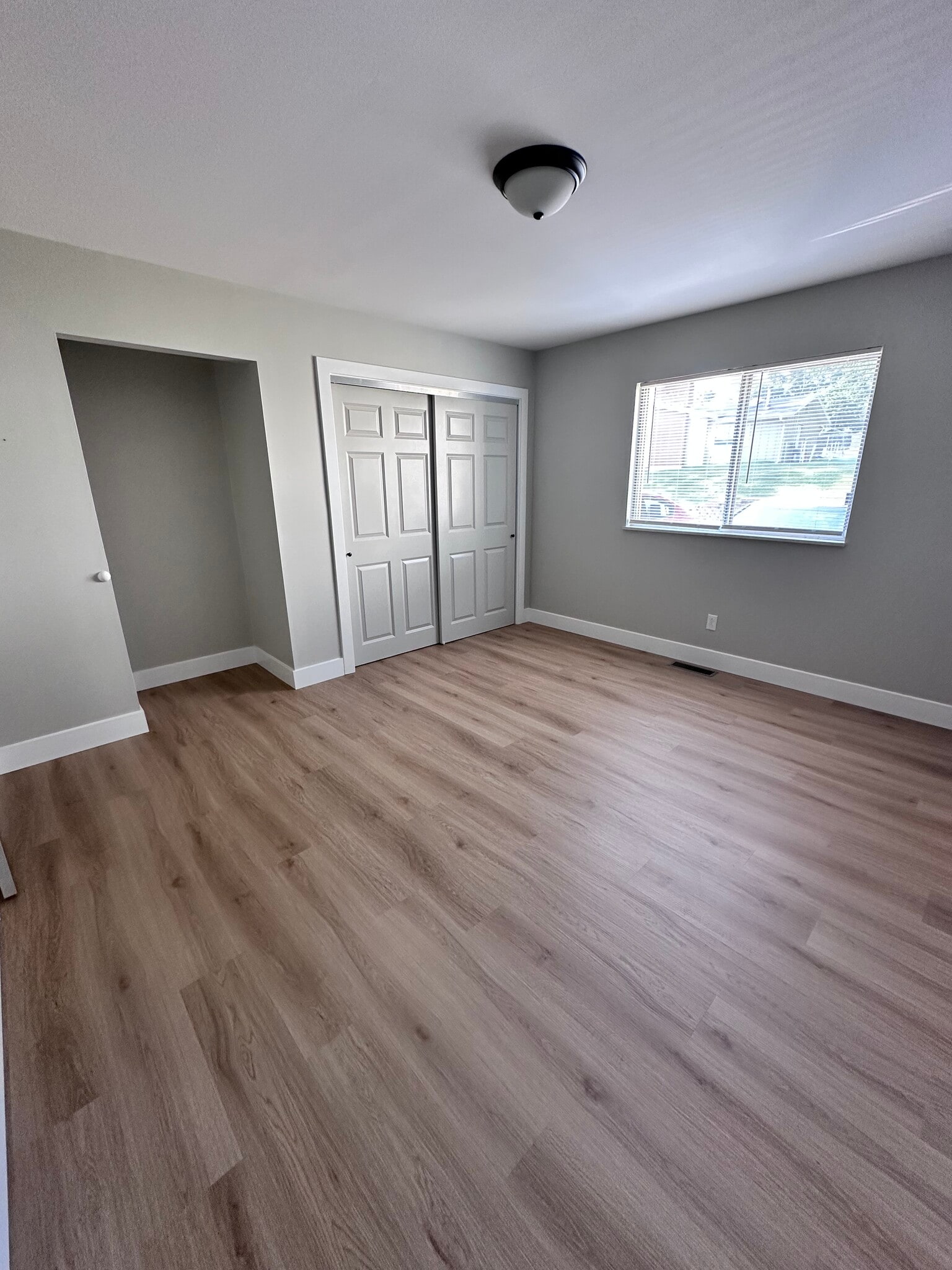 Master Bed - 723 W Osage St
