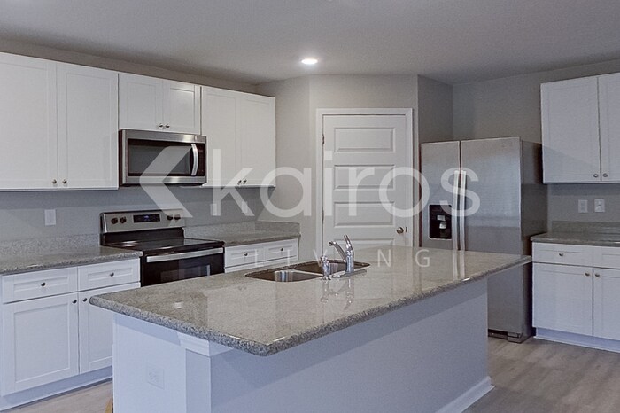 Building Photo - 4816 Malay Cir