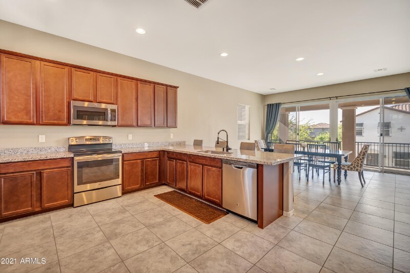 Building Photo - 4164 E Toledo St