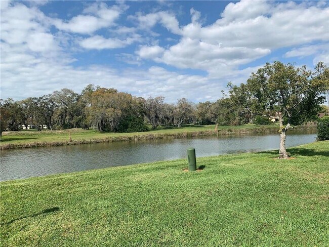 Building Photo - 205 Andover Pl