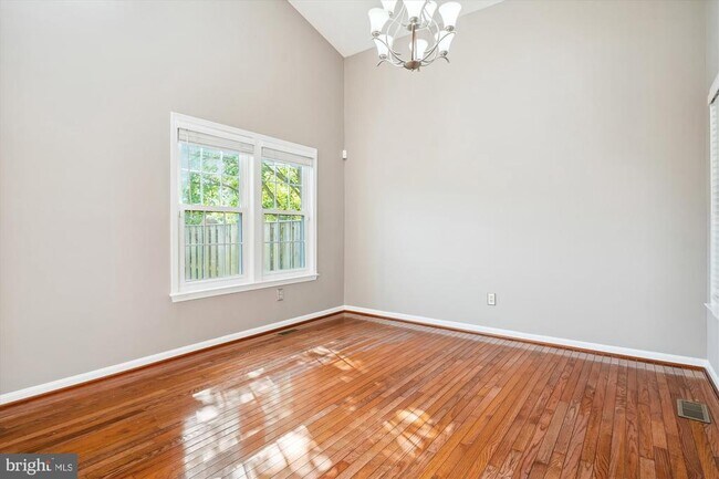 Building Photo - 7558 Cross Gate Ln
