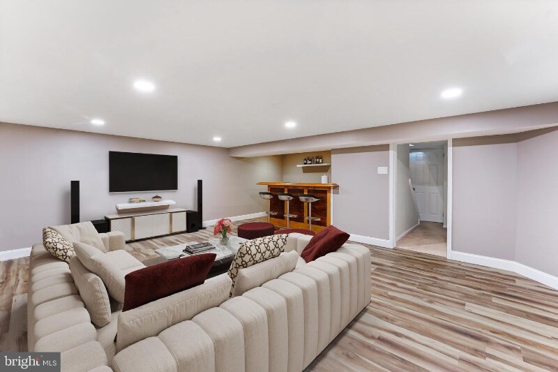 Building Photo - 200 Stirling Ct