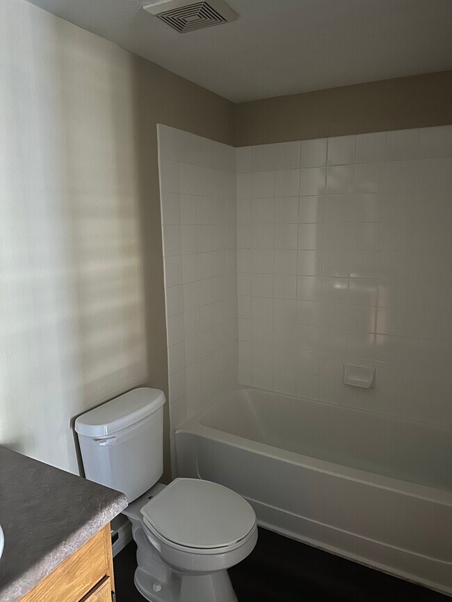 Building Photo - 7255 W Sunset Rd