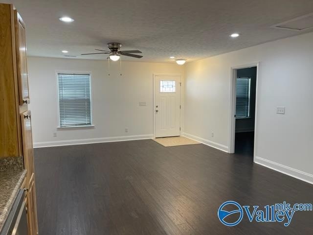 Building Photo - 23460 Miss Leslie Wy