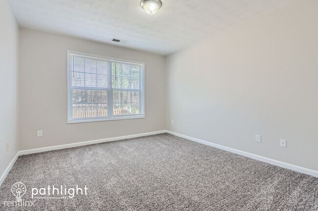 Building Photo - 4 br, 3 bath House - 364 Interlake Pass UNIT