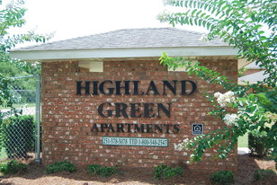 Building Photo - Highland Green