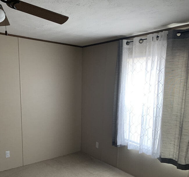 Building Photo - 169 Woodrow Run