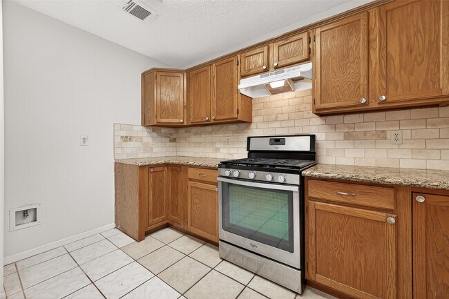 Building Photo - 3506 Doherty Pl