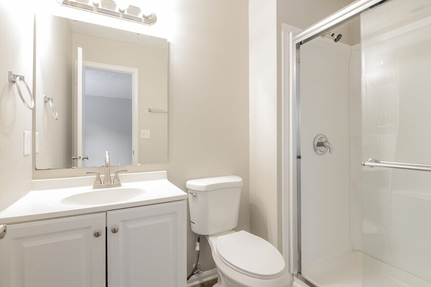 Building Photo - 140 Park Pl Blvd