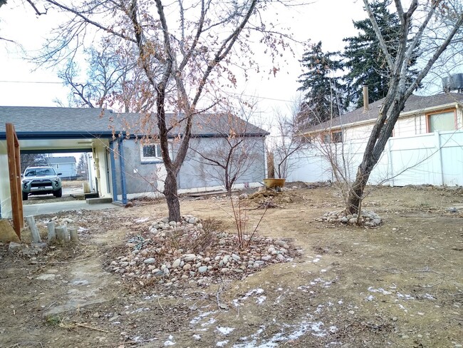 Building Photo - Adorable Old Towne Arvada Duplex