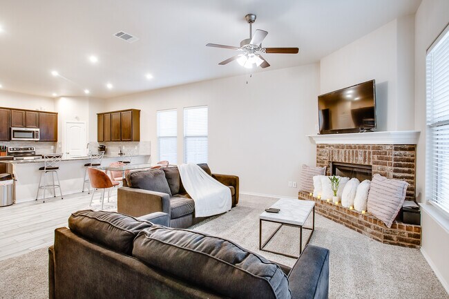 Living room - 9905 Virginia Ave