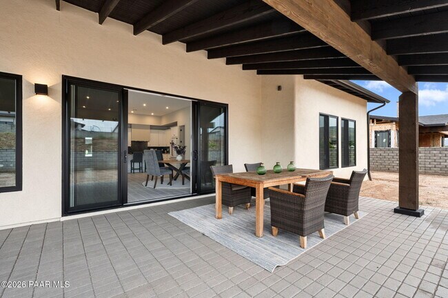 Building Photo - 5504 Edgar Way