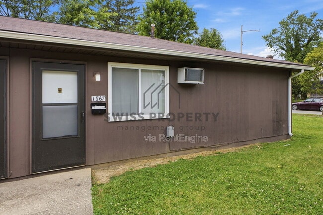 Building Photo - 1567 Briarwood Ave