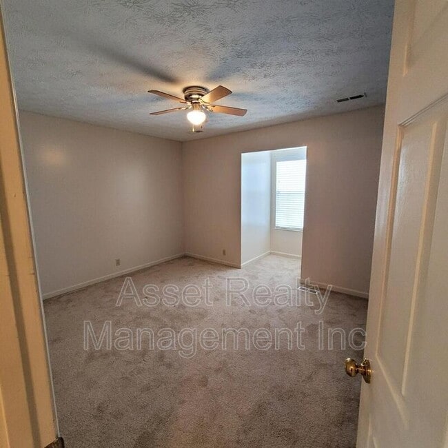 Building Photo - 8813 Quails Bend Ln