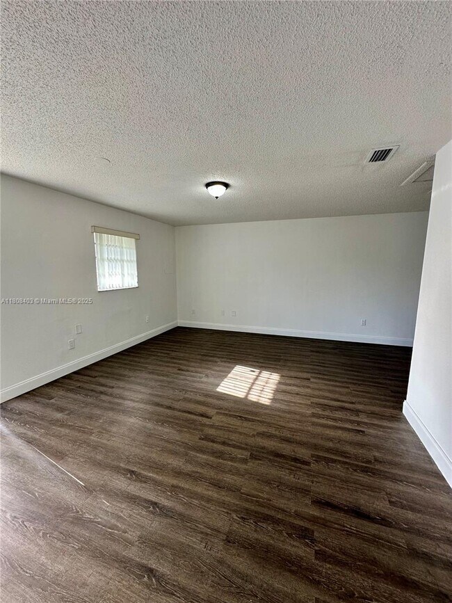 Building Photo - 11465 SW 215th St