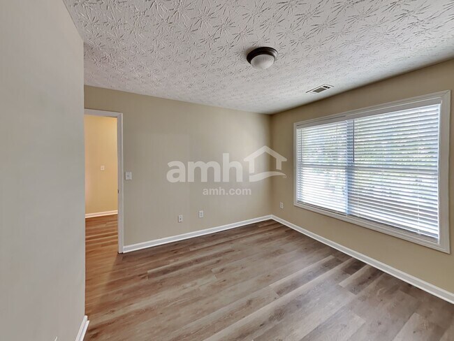 Building Photo - 110 Plumeria St