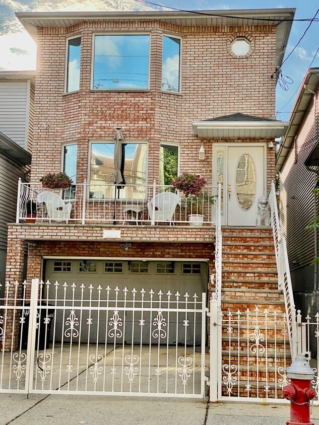 74 ster Ave 74 ster Ave Jersey City NJ 07307 Apartment Finder