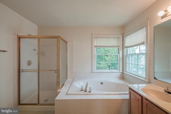 Building Photo - 14342 Brookmere Dr