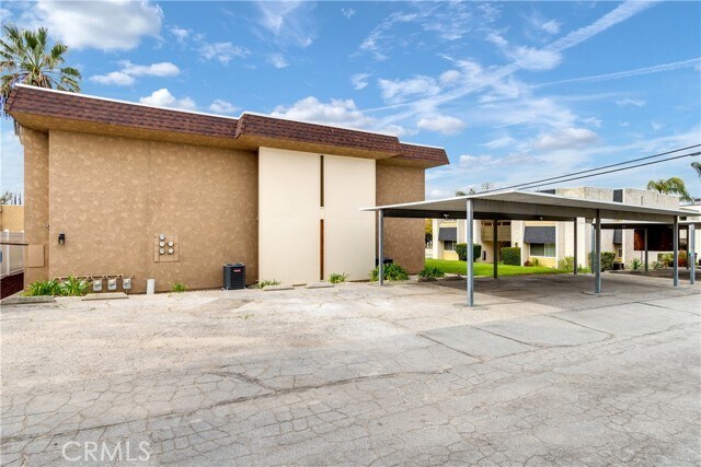 Building Photo - 11119 Poplar St
