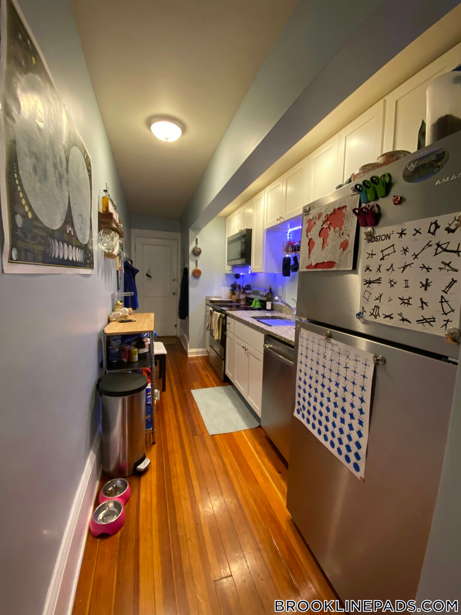Building Photo - 1463 Beacon St