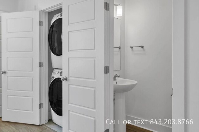 Building Photo - 507 Sound Dr