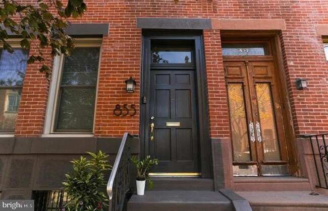 Building Photo - 855 N 24th St