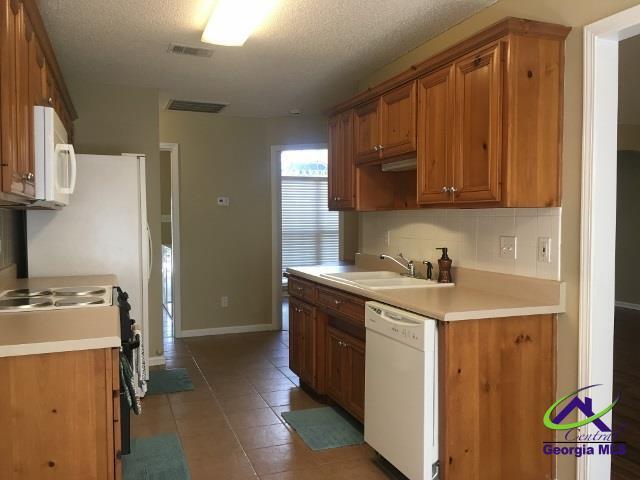 Building Photo - 216 Bowens Mill Dr