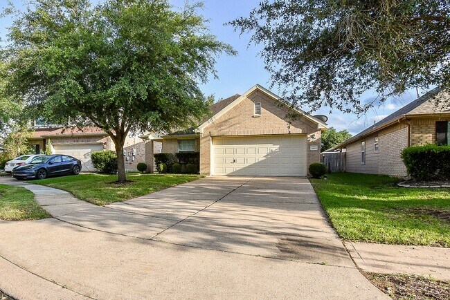 Building Photo - 20615 Maple Rain Ct