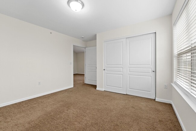 Building Photo - 1434 Piedmont Cir