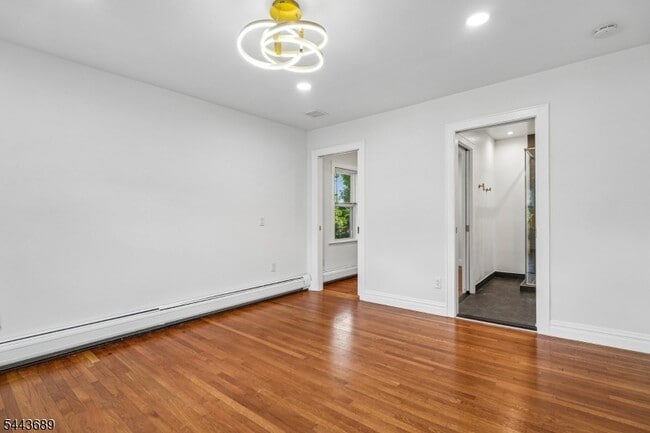 Building Photo - 91 Birchwood Rd