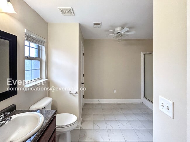 Building Photo - 316 Stoney Trail