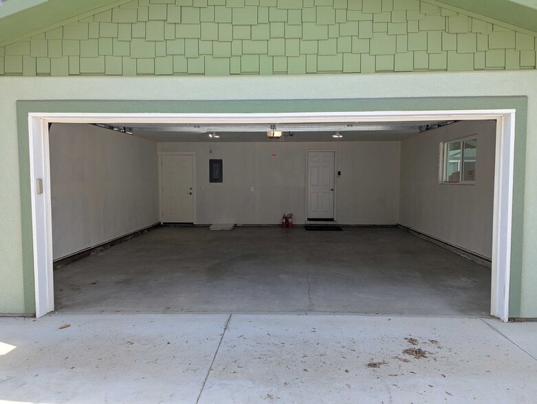 Building Photo - 1308 N 19th St