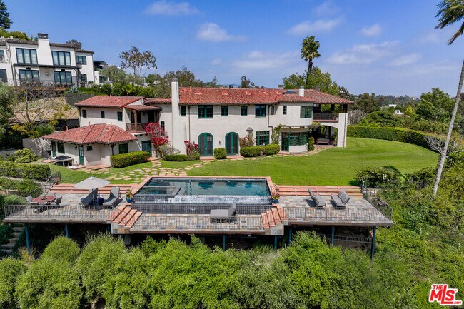 Building Photo - 361 Fordyce Rd