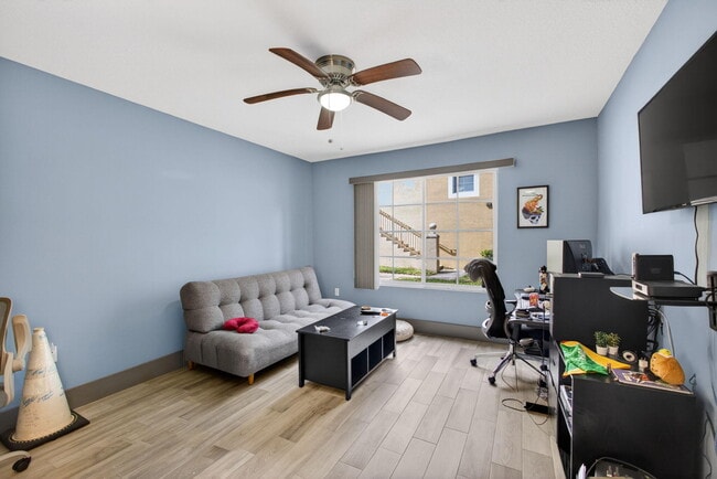 Building Photo - 4211 San Marino Blvd