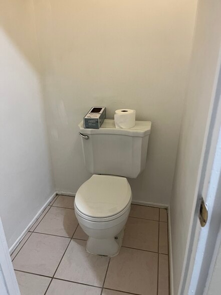 Building Photo - 66435 Acoma Ave