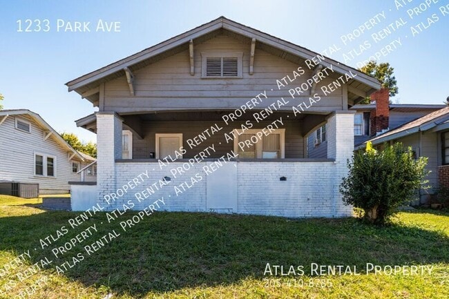 Primary Photo - 1233 Park Ave