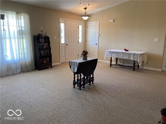 Building Photo - 10201 N 150 E