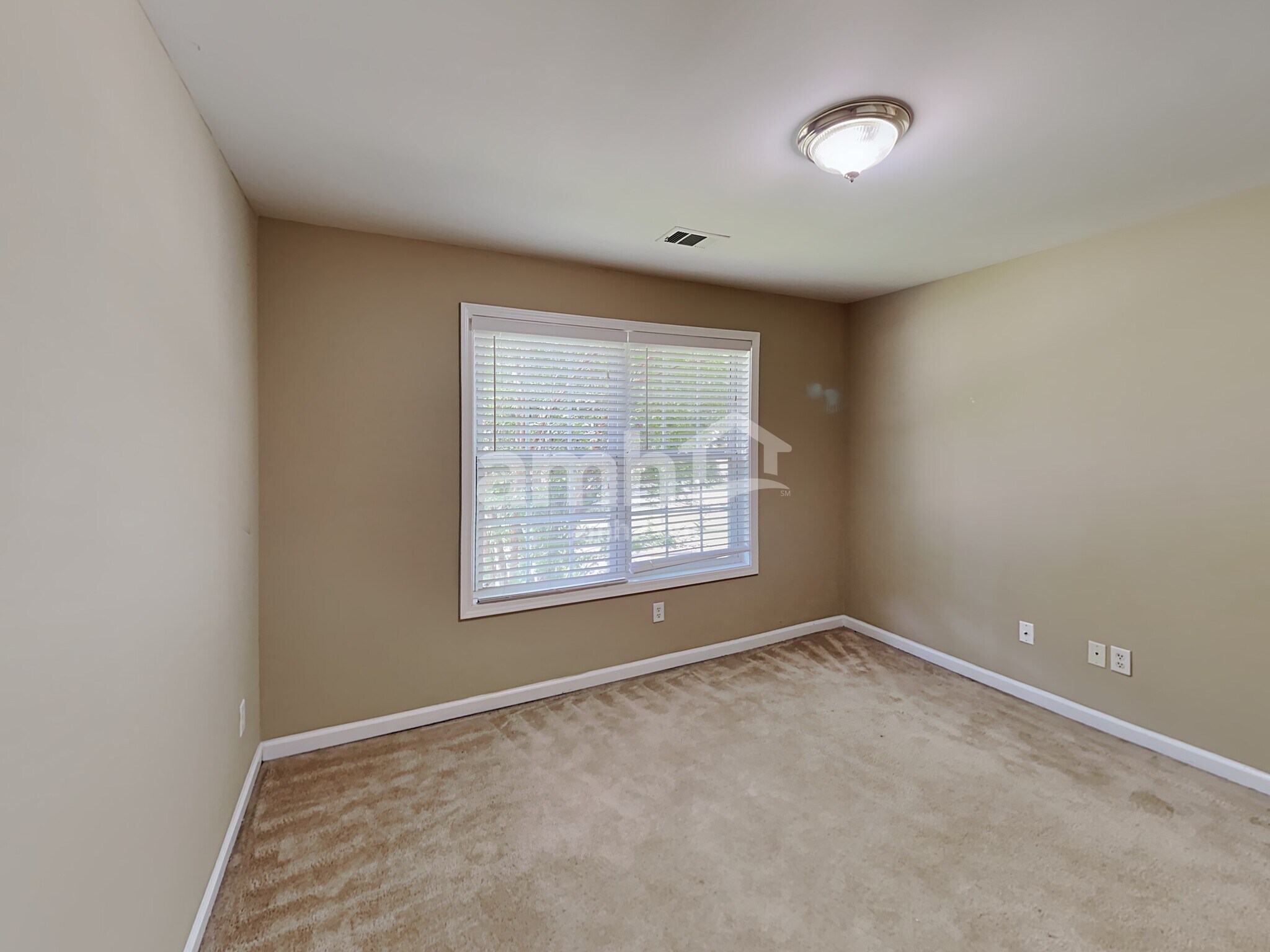 Building Photo - 291 Ivy Manor Dr NW