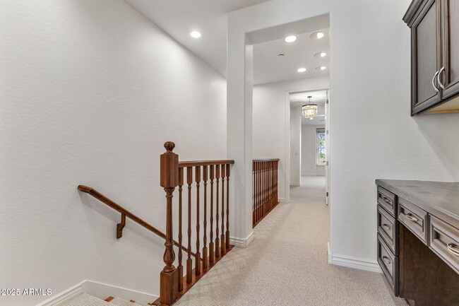 Building Photo - 4391 N 24th Pl