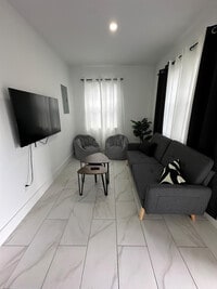 Building Photo - 261 NW 34th St